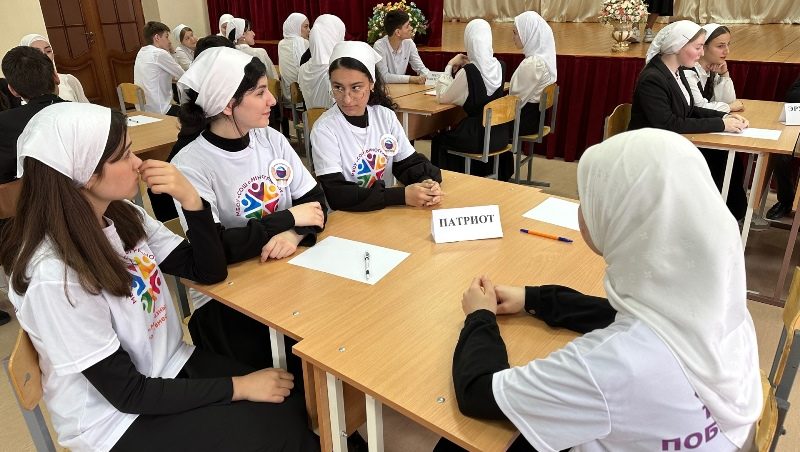 В СОШ №3 с.Толстой-Юрт состоялся конкурс по избирательному праву
