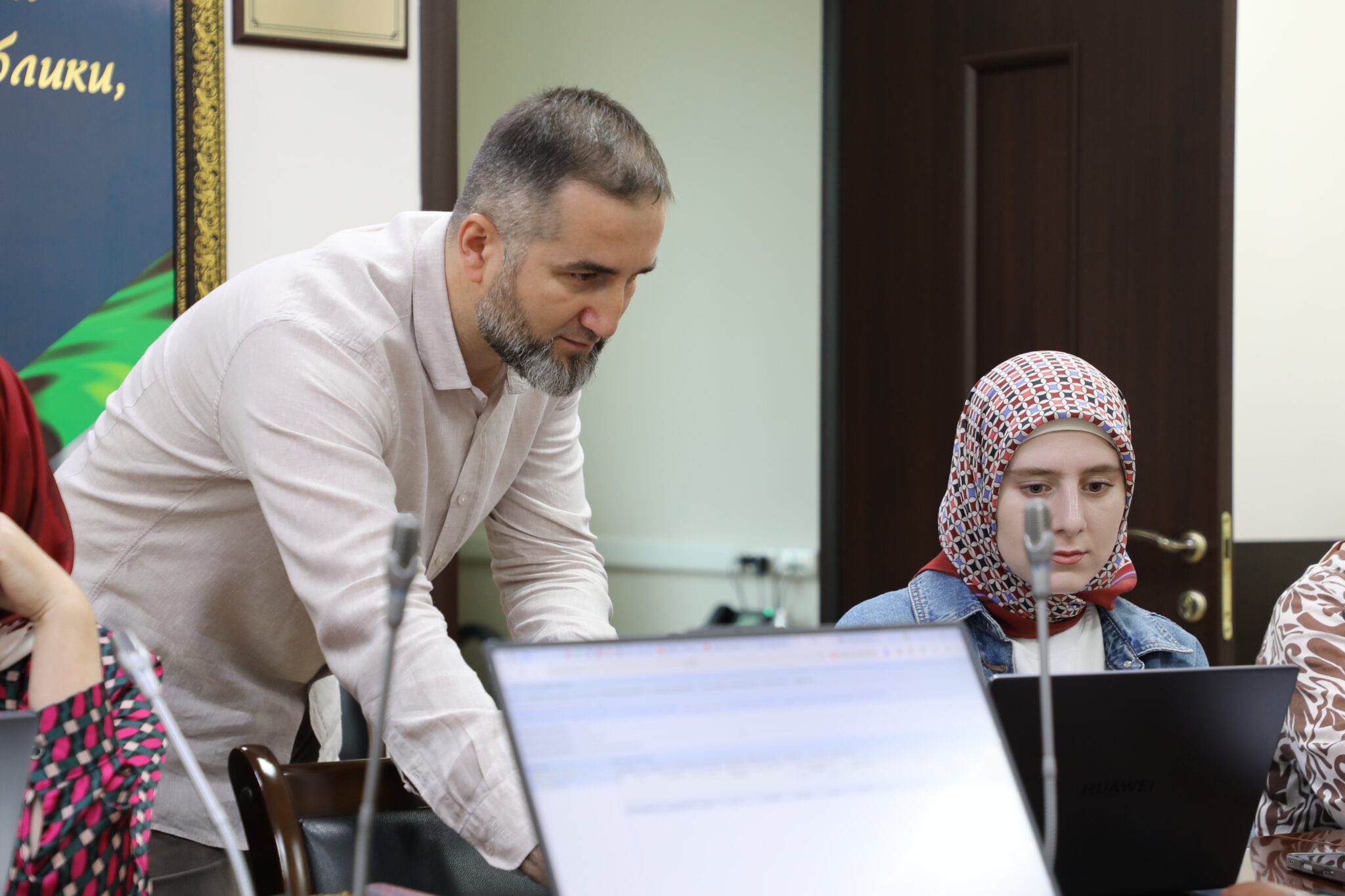 В Избиркоме ЧР обсудили вопросы финансовой отчётности с бухгалтерами ТИК