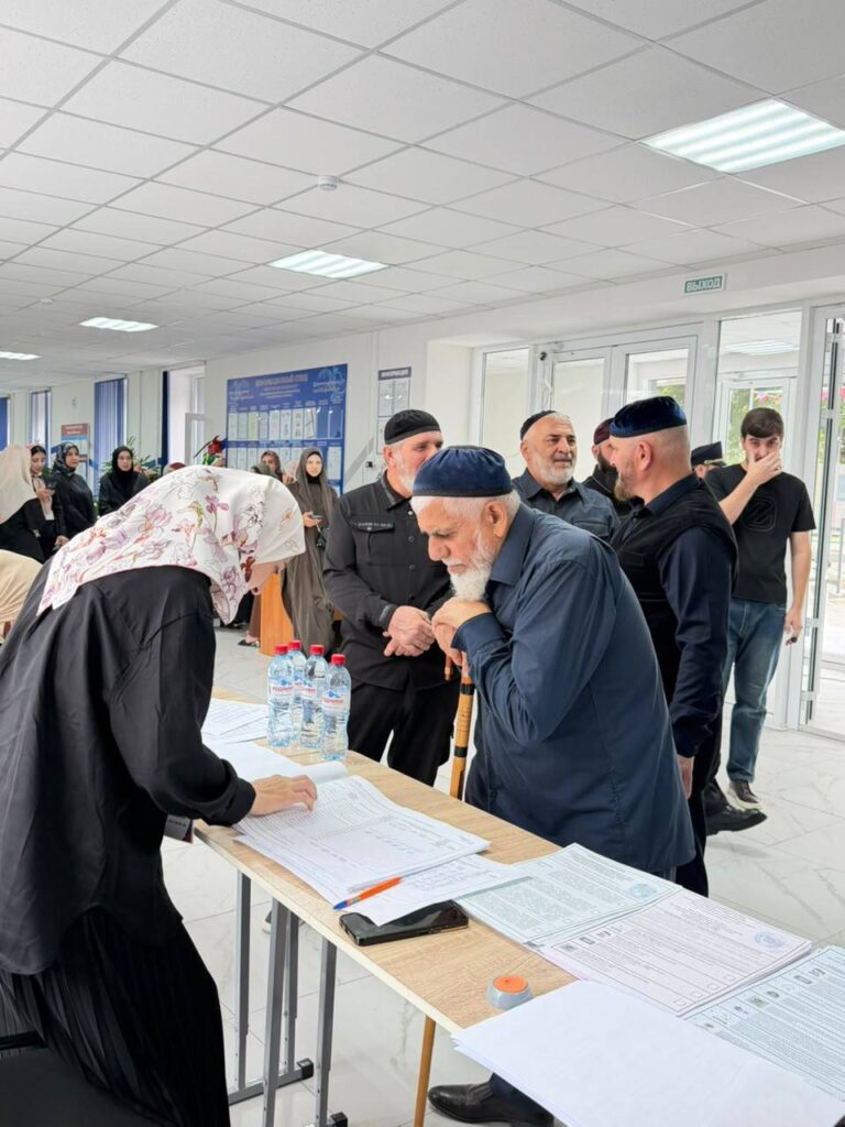 Стали известны первые цифры о ходе голосования на выборах в Чеченской Республике